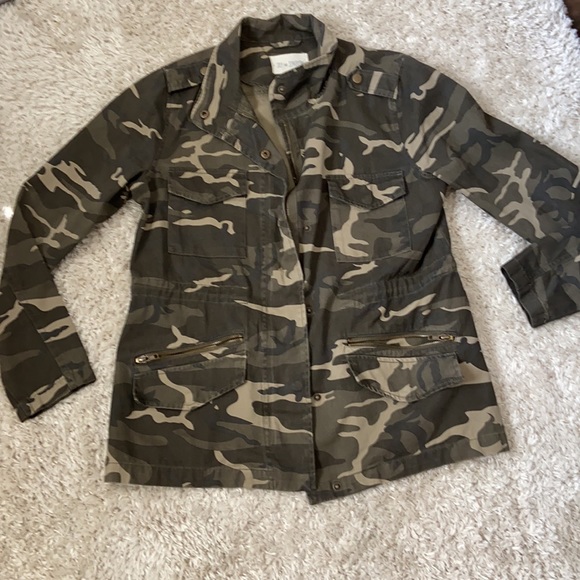 SKY AND SPARROW Camo Womens Anorak Jacket - Picture 4 of 6